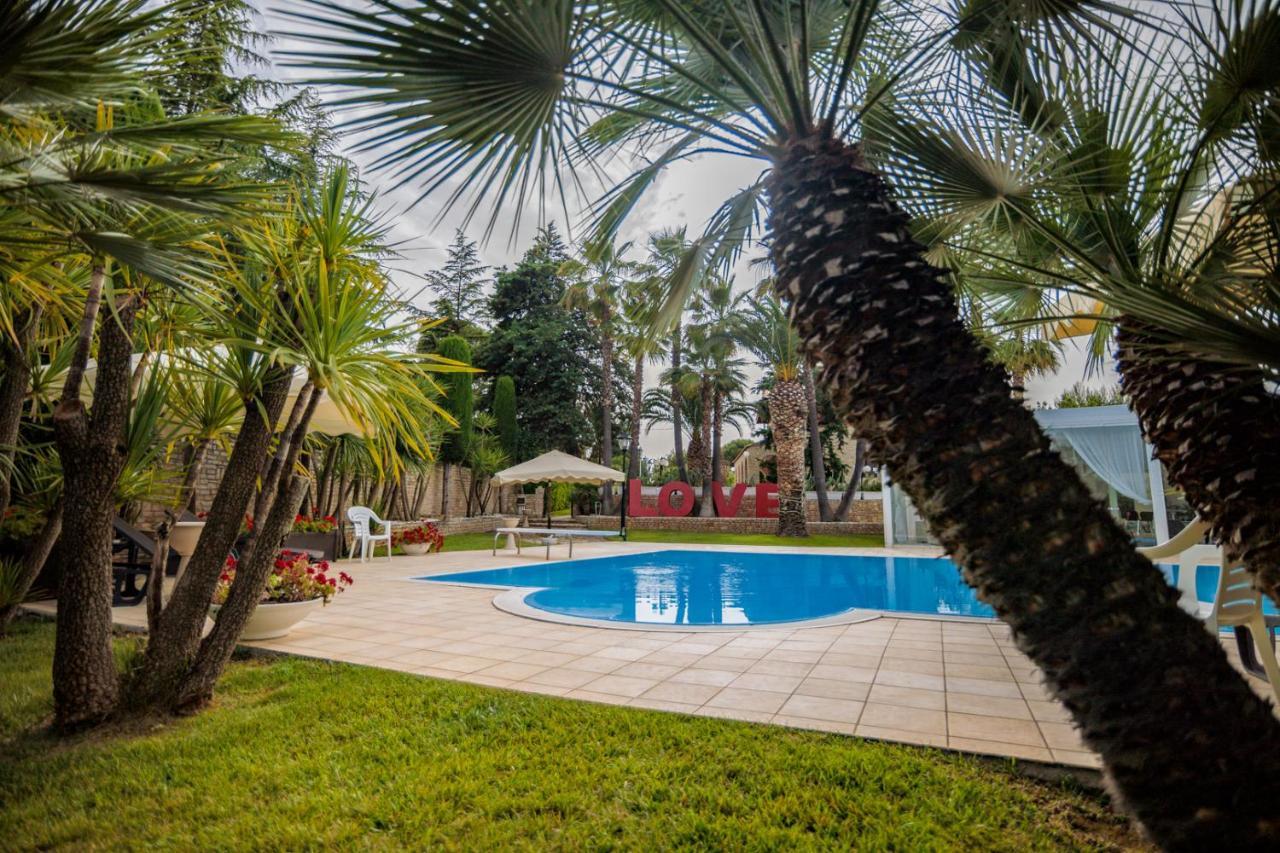 B&B Villa Adriana Andria Eksteriør bilde